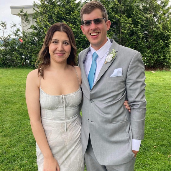 Meet your Posher, Alyesha - Picture 1 of 1